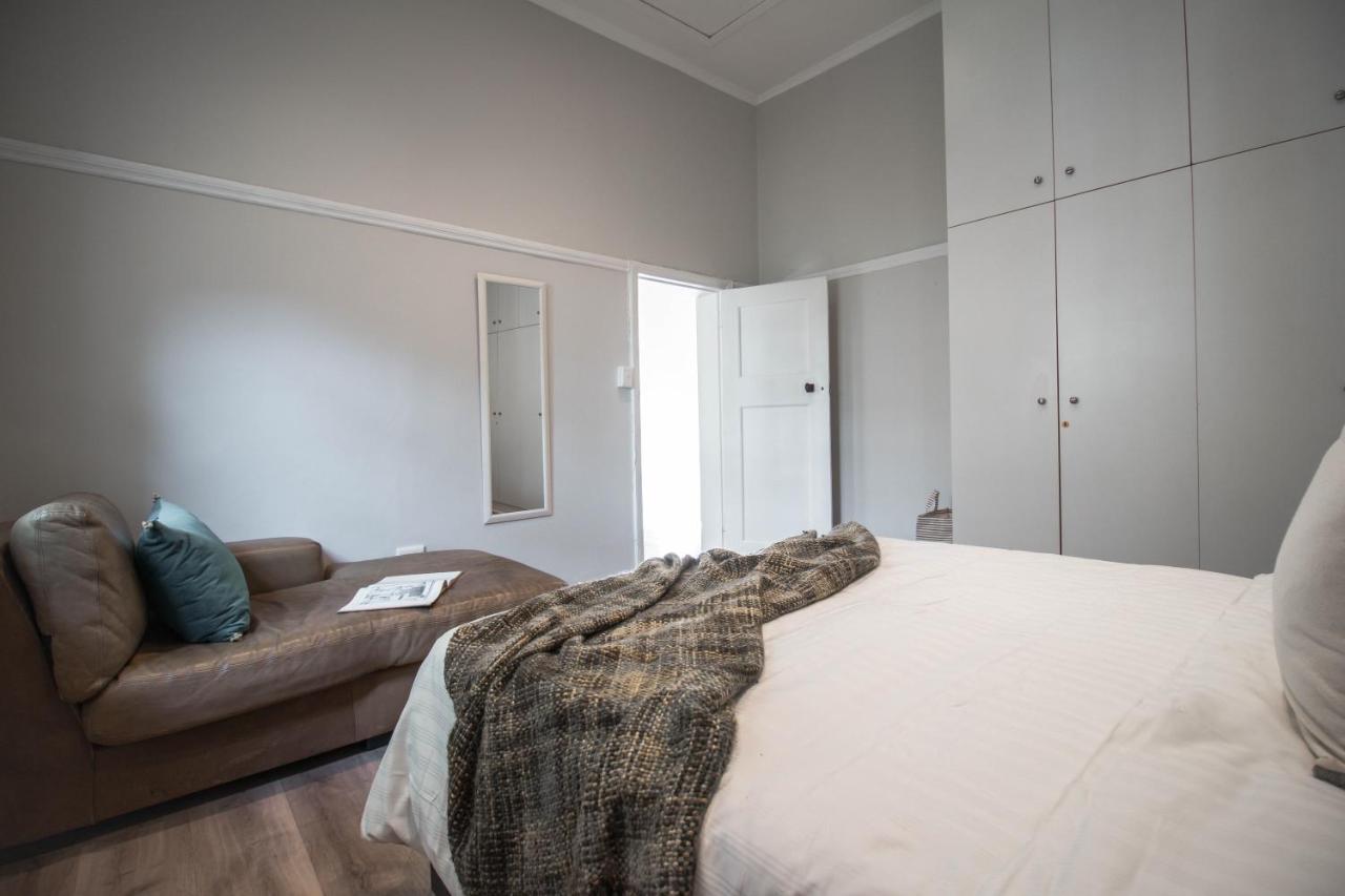 Victoria Court Two Bedroom Oasis In Trendy Long St Kapstaden Eksteriør billede