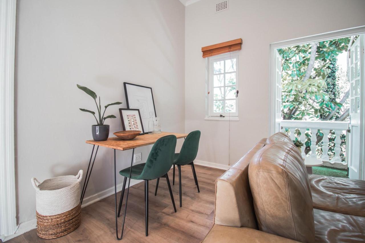 Victoria Court Two Bedroom Oasis In Trendy Long St Kapstaden Eksteriør billede